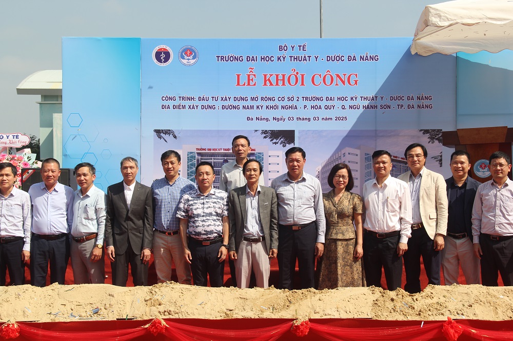 Groundbreaking Ceremony for the Investment Project to Expand Facility 2 of the Da Nang University of Medical Technology and Pharmacy.